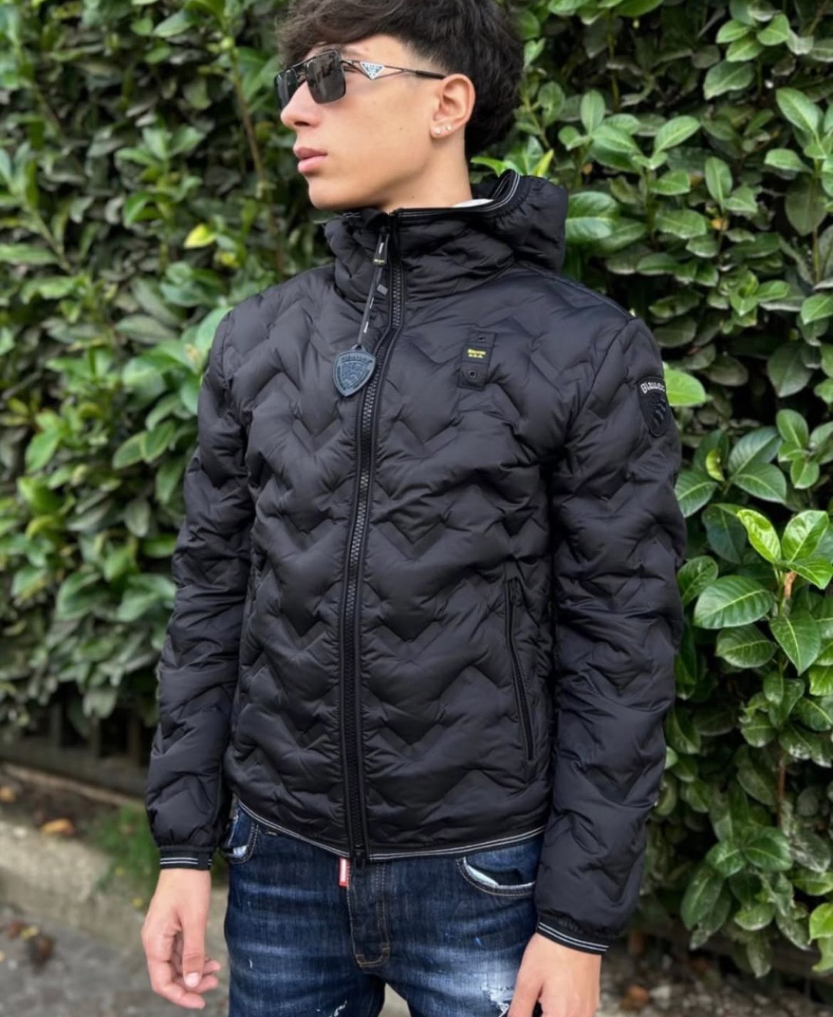 SCHWARZE HERRENJACKE VON BLAUER